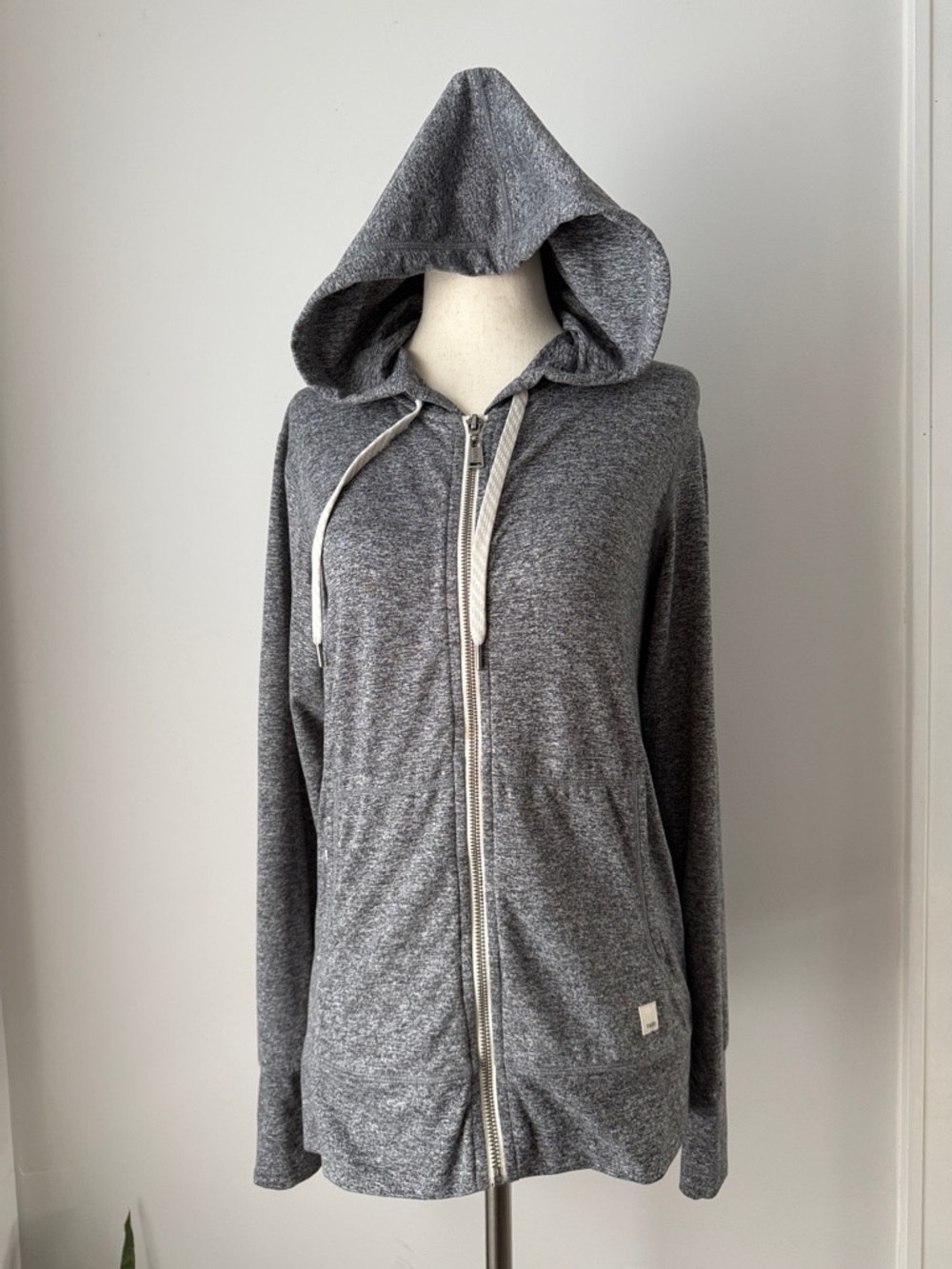Vuori Heather Grey Full-Zip Hooded Sweatshirt Women’s Sweater